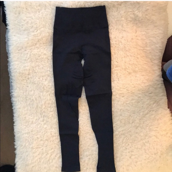lululemon athletica Pants - Navy lululemon seamless leggings